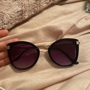 Free People Sunnies
